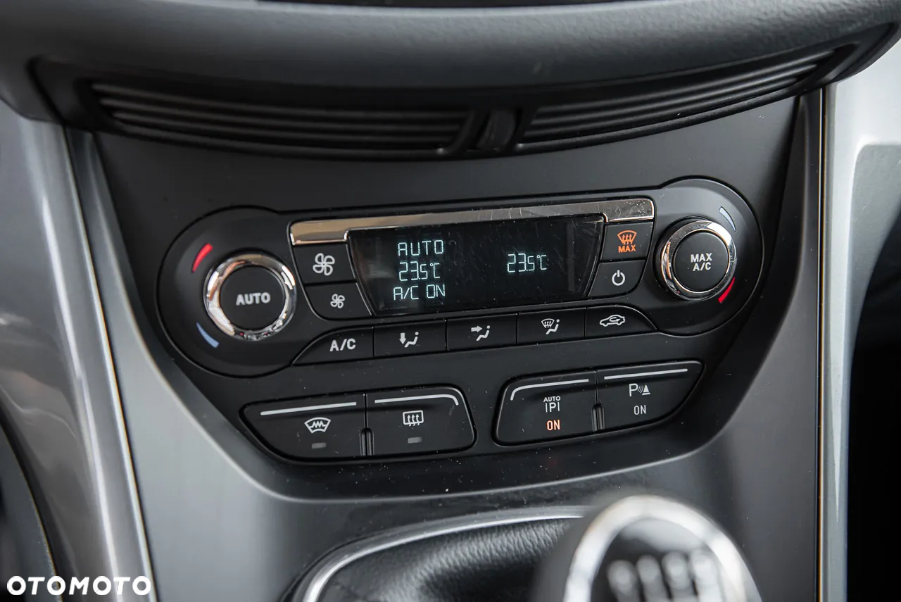 Ford C-MAX 2.0 TDCi Titanium - 24