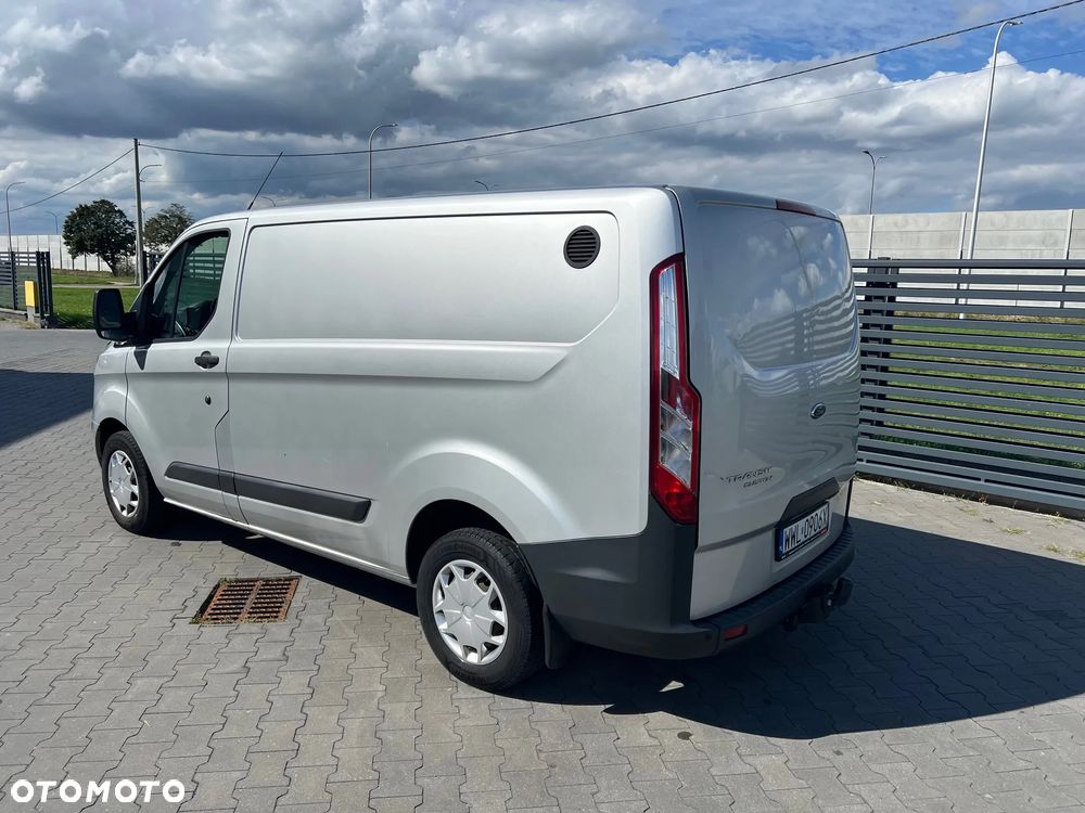 Ford Transit Custom - 8