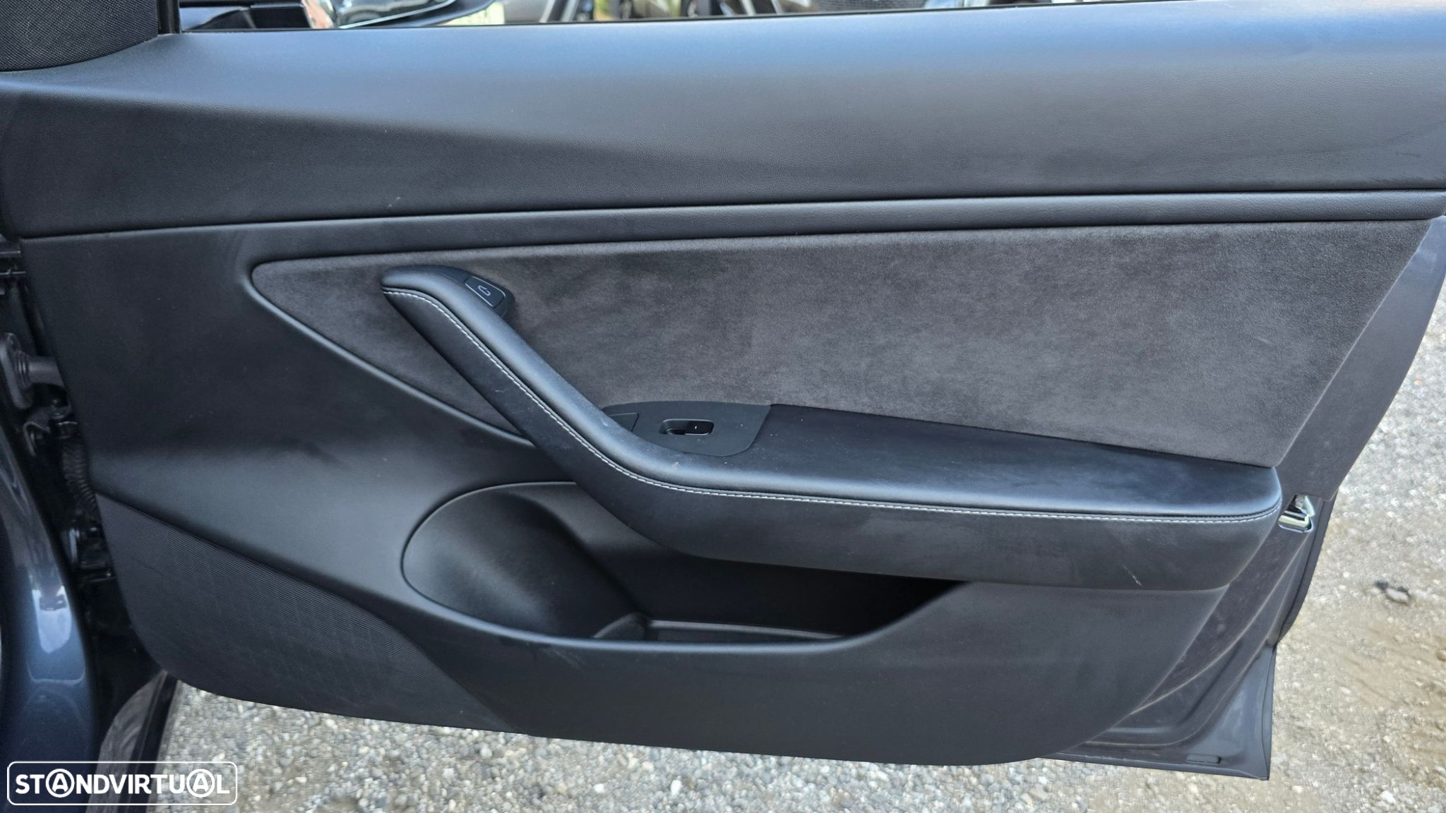 Tesla Model 3 - 43