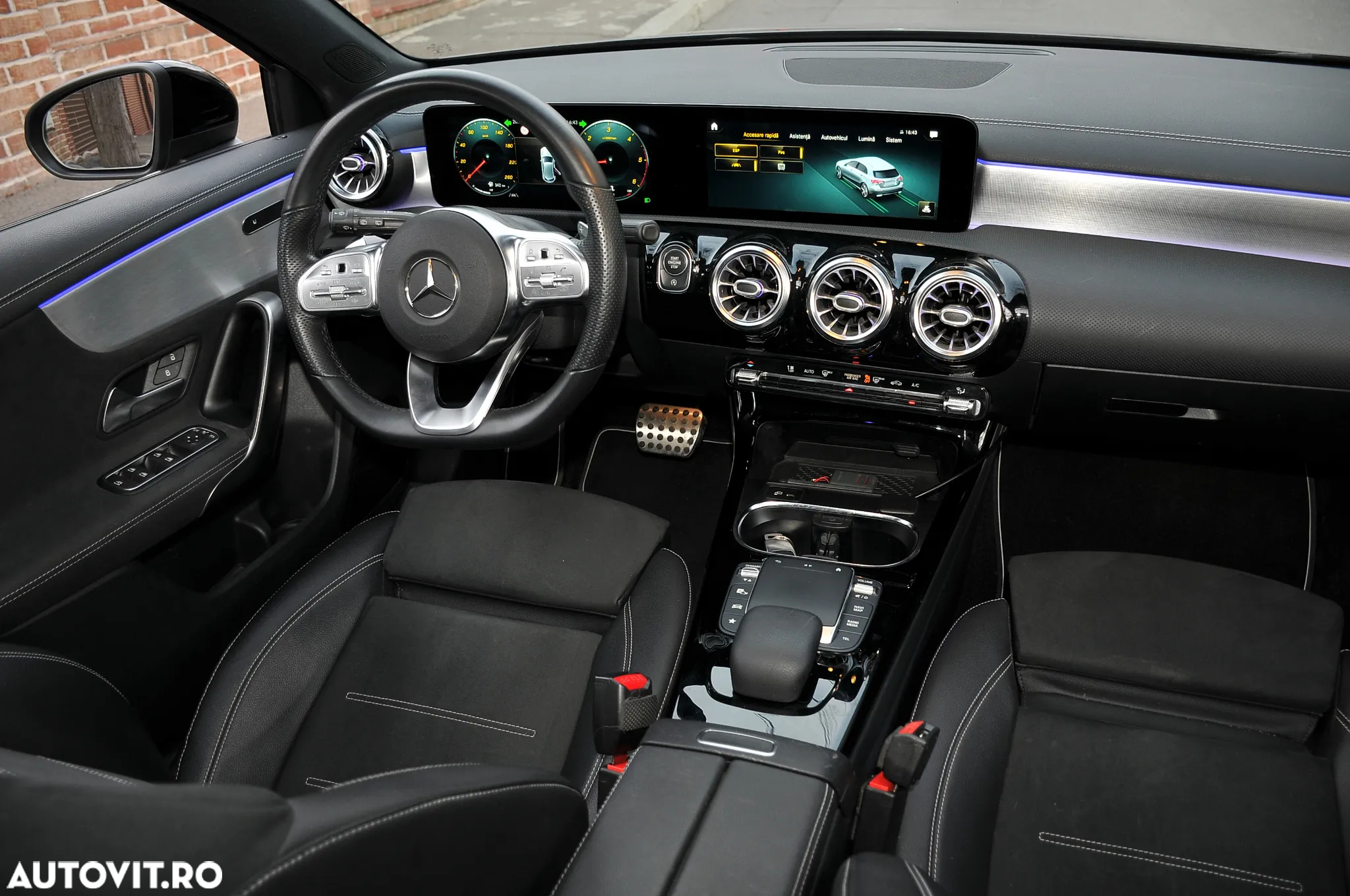 Mercedes-Benz A 220 d 4Matic 8G-DCT AMG Line - 5