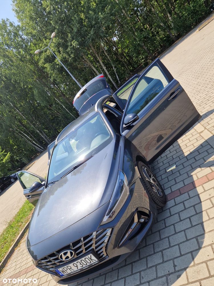 Hyundai i30 1.5 DPI Comfort - 3