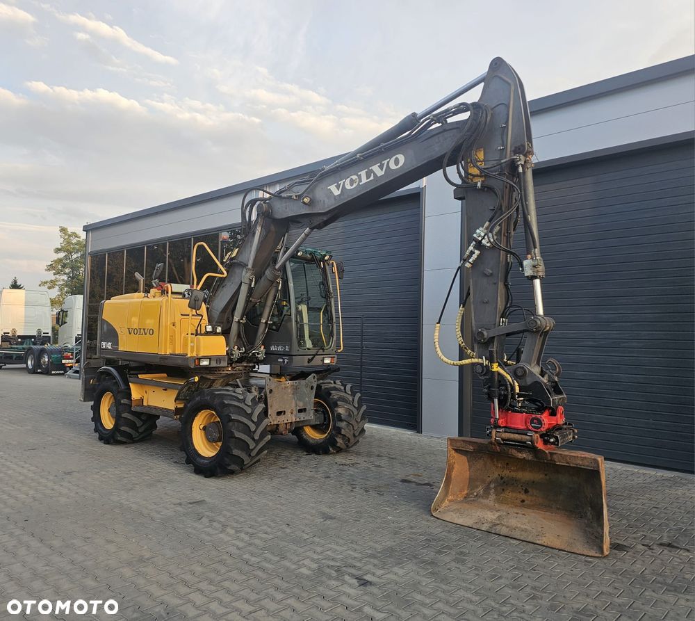 Volvo EW 140 C - 1