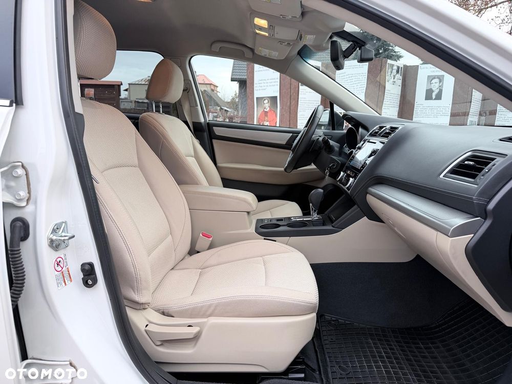 Subaru Outback - 10