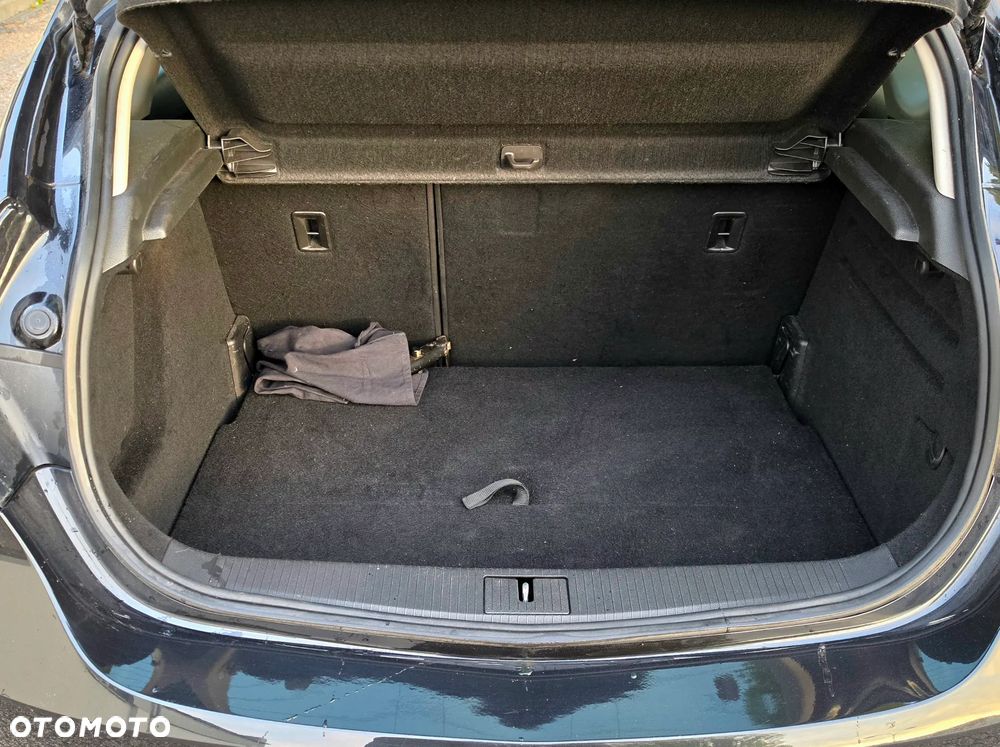 Opel Astra - 18