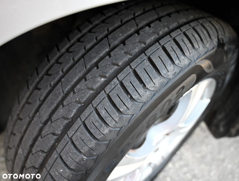 Ford S-Max - 34