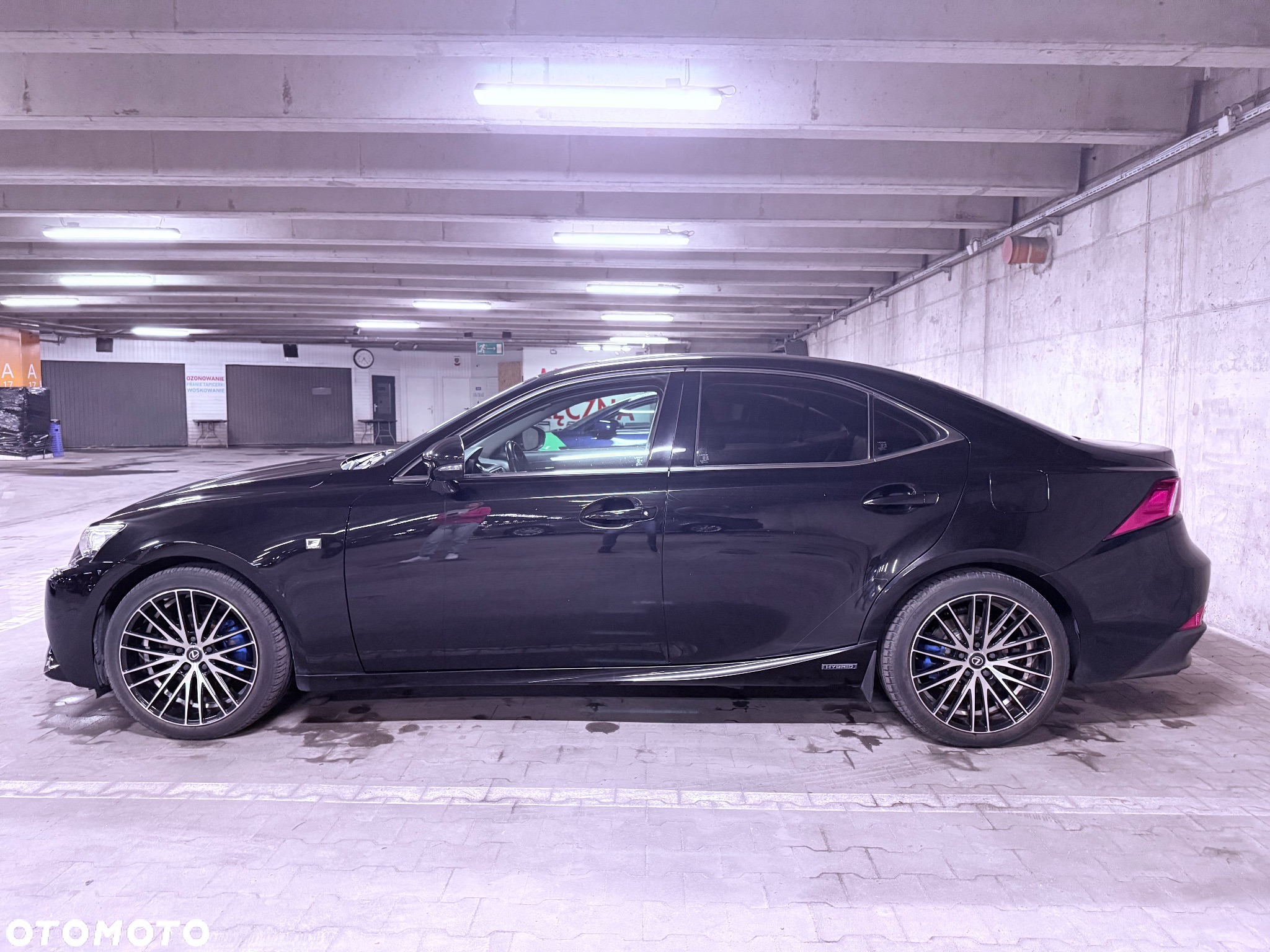 Lexus IS - 2