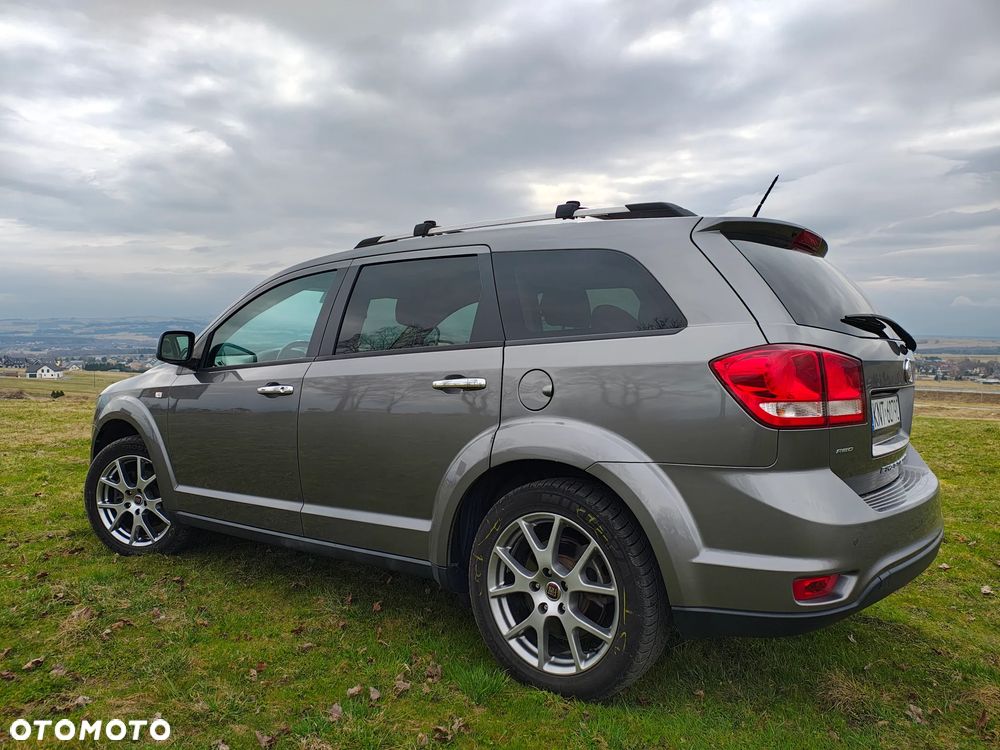 Fiat Freemont 2.0 Multijet Lounge AWD - 12