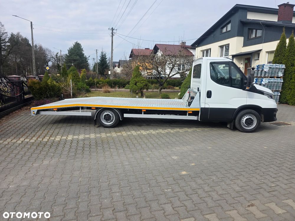 Iveco 35S16 Laweta !! Zobacz !! Ładny !! Poduszki !! HAK - 13
