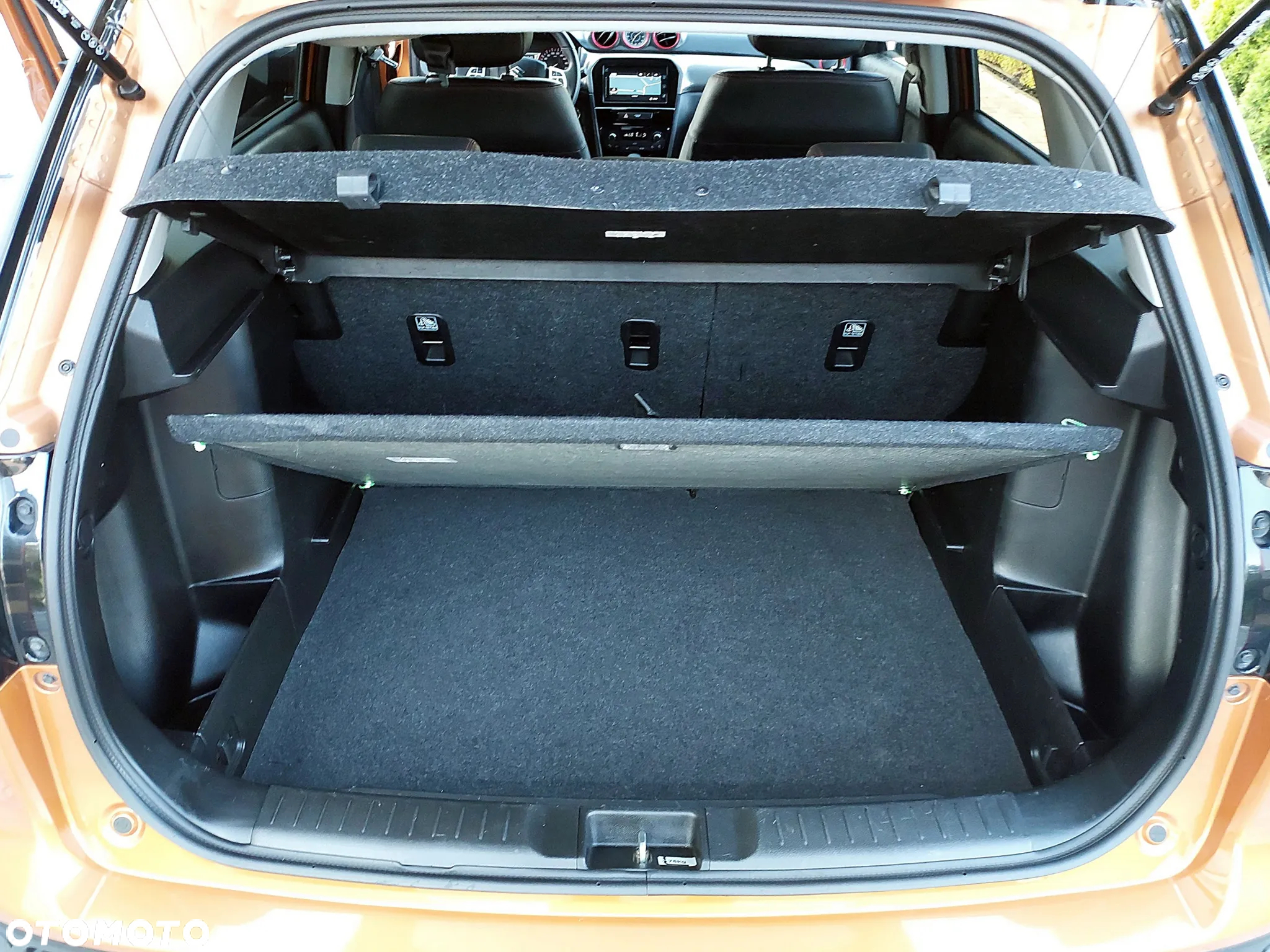 Suzuki Vitara 1.4 Boosterjet Premium 4WD - 16