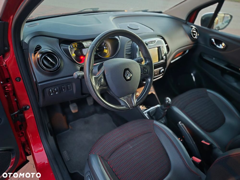 Renault Captur 0.9 Energy TCe Helly Hansen - 16