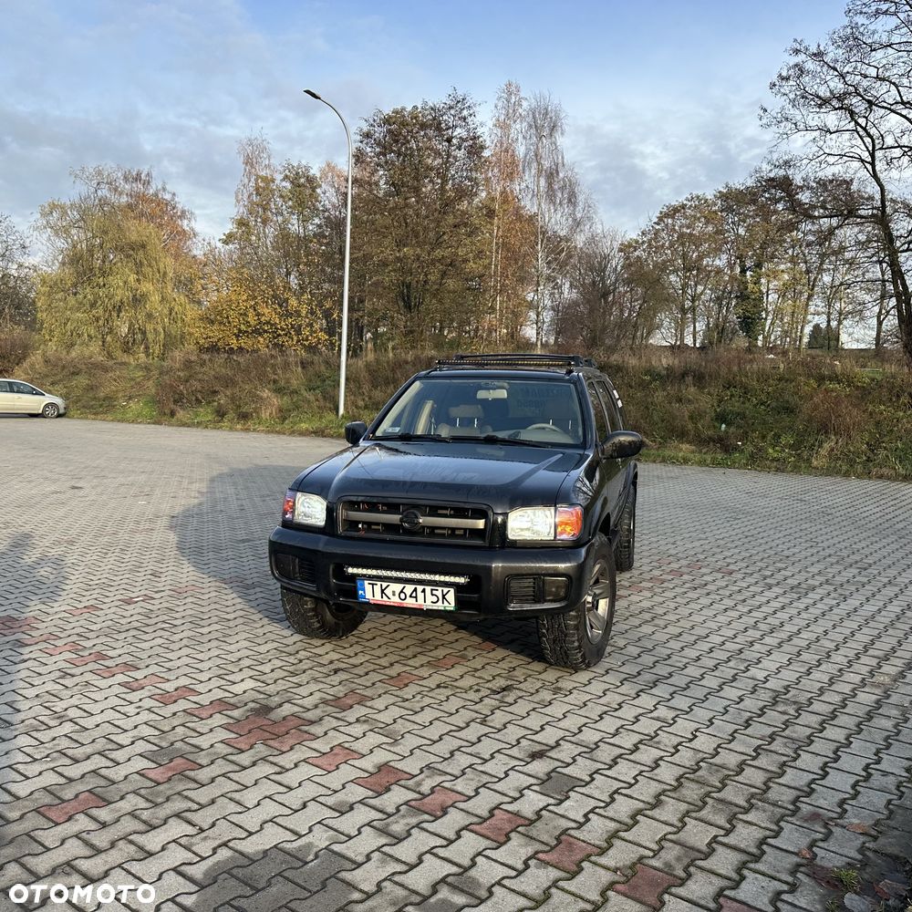 Nissan Pathfinder 3.5 V6 - 1