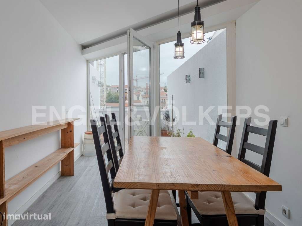 Prédio com 5 suites para investimento - Grande imagem: 2/26