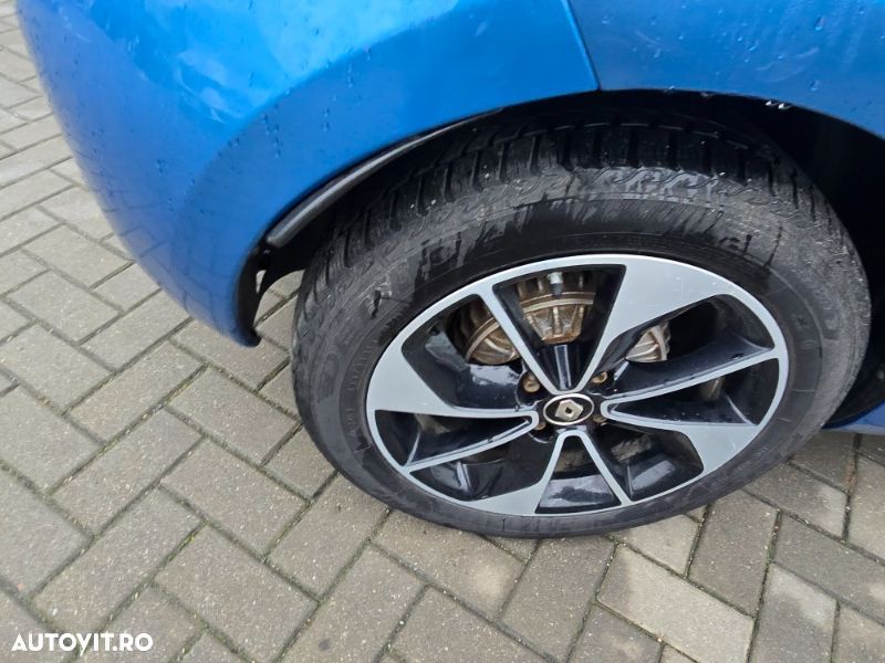 Renault ZOE - 6
