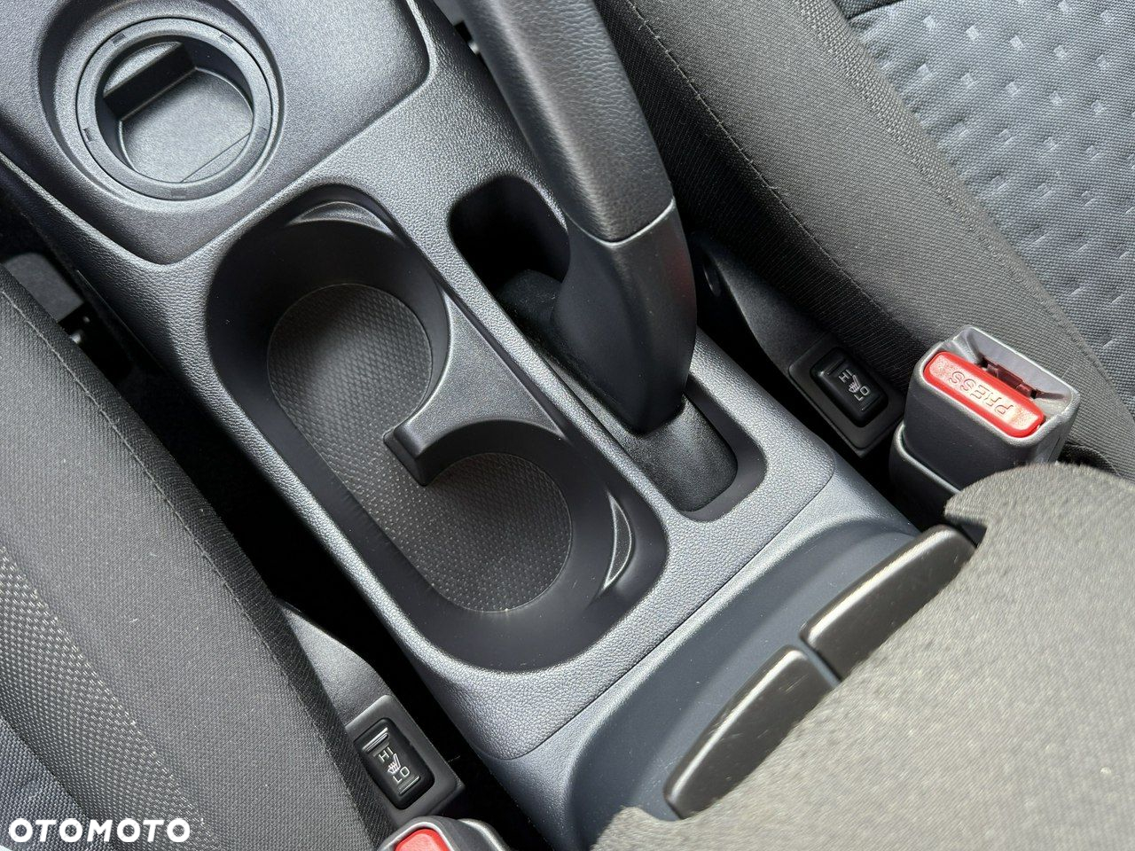Mitsubishi ASX - 27