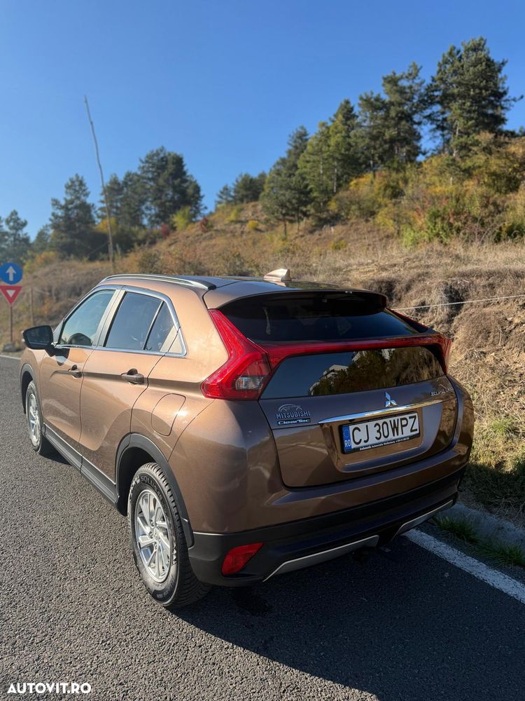 Mitsubishi Eclipse-Cross - 2