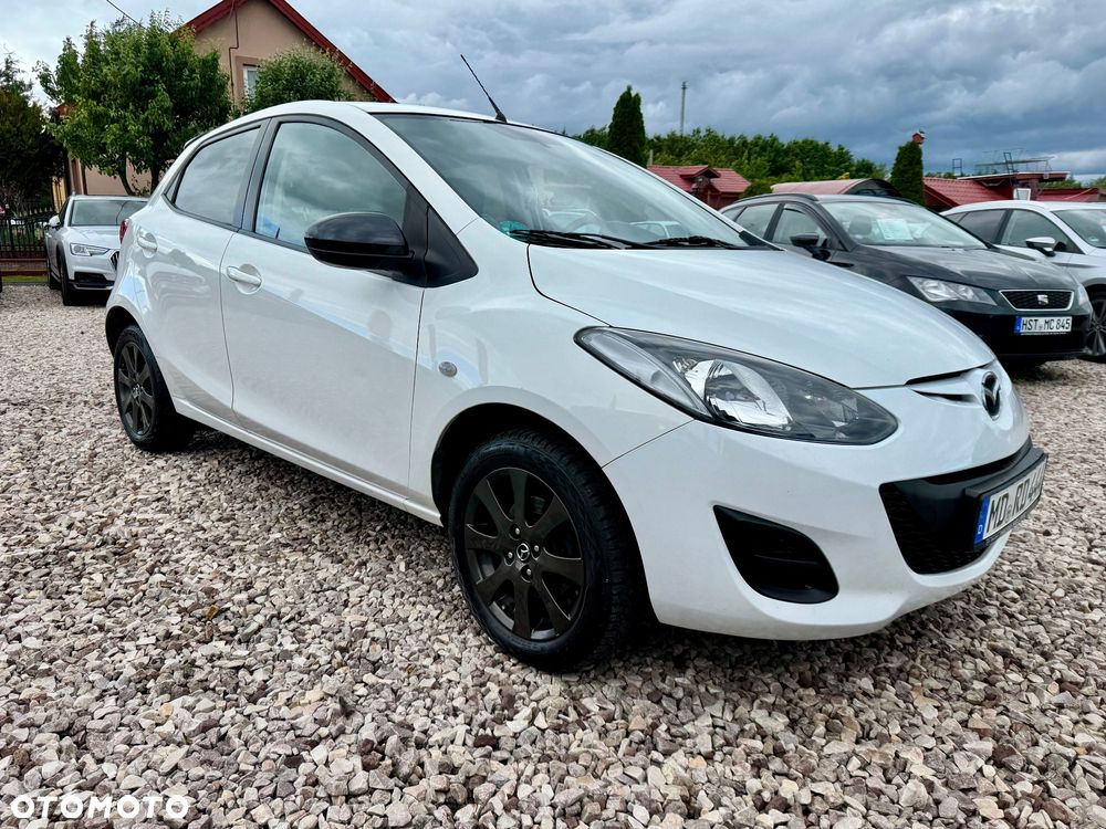 Mazda 2 - 3