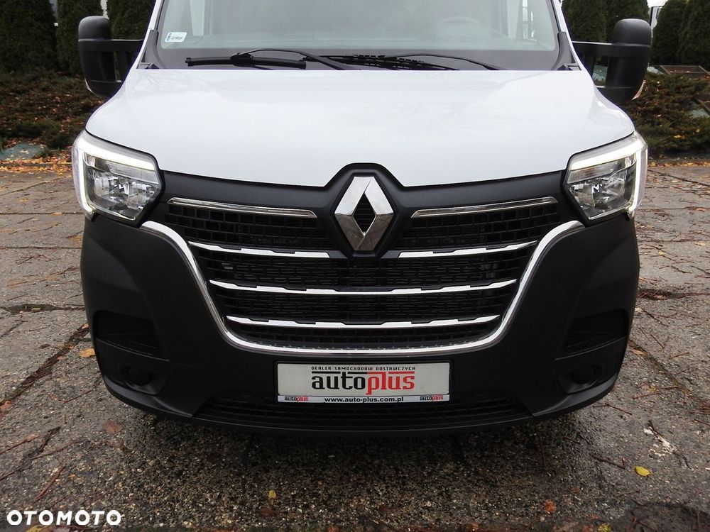 Renault MASTER PLANDEKA 8 PALET TEMPOMAT KLIMATYZACJA LEDY  165KM - 15