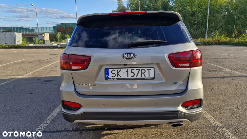 Kia Sorento 2.0 CRDI L - 6