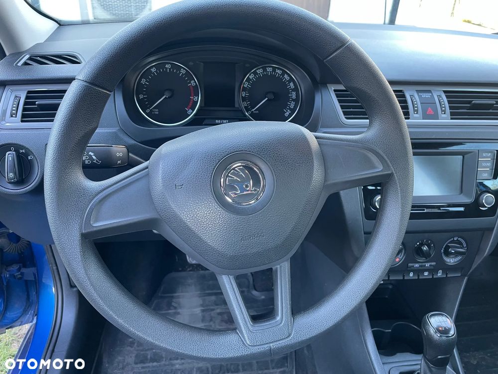 Skoda RAPID 1.2 TSI Ambition - 9