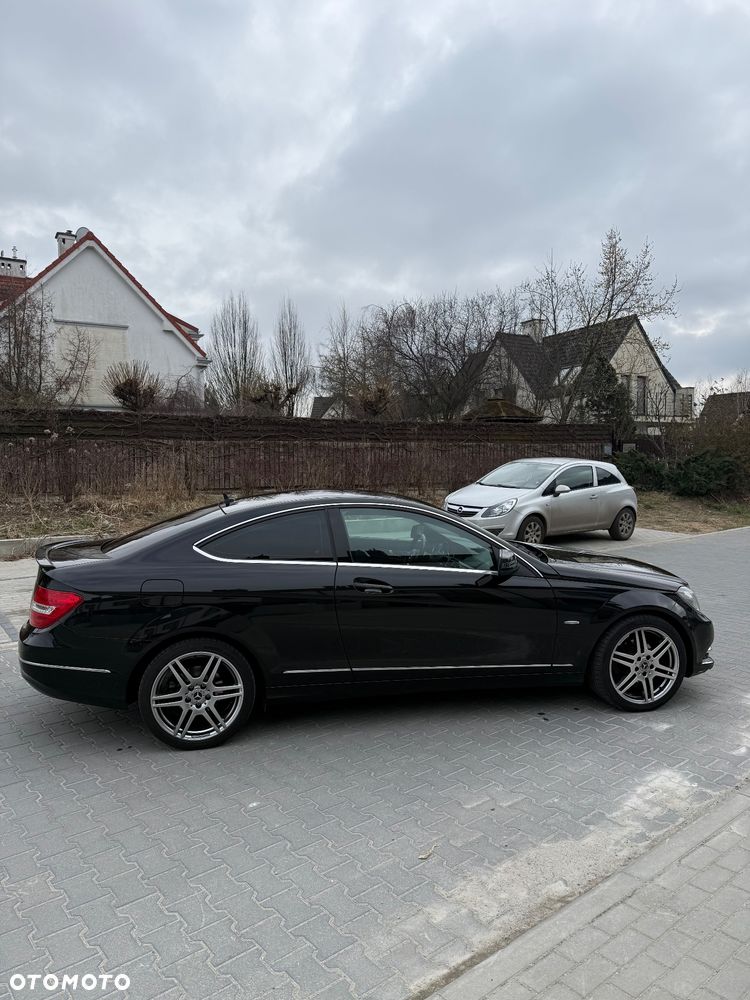 Mercedes-Benz Klasa C 180 BlueEFFICIENCY - 7