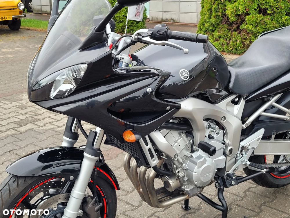 Yamaha FZ6 - 11