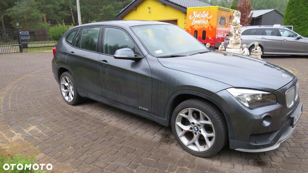 BMW X1 sDrive18d xLine - 2