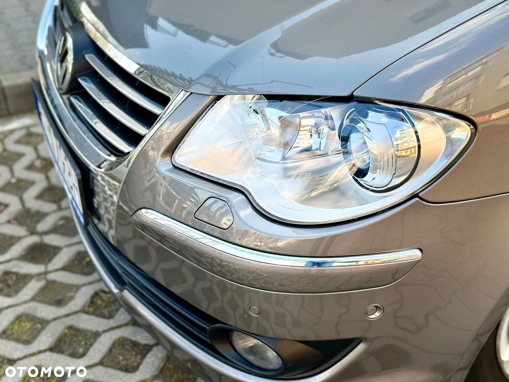 Volkswagen Touran 1.4 TSI DSG Highline - 24