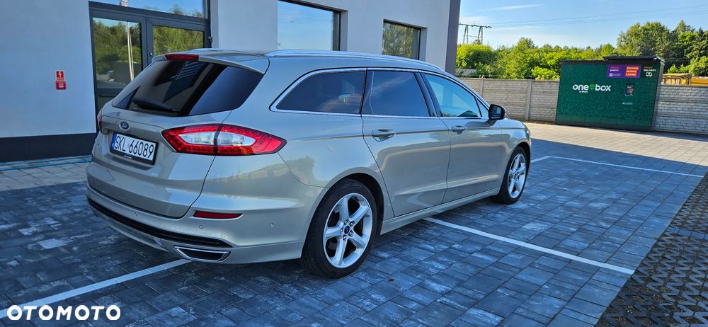 Ford Mondeo 2.0 TDCi Titanium PowerShift - 4