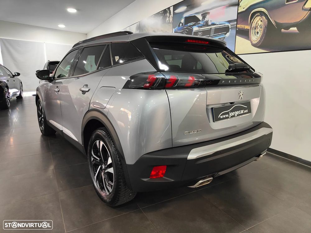 Peugeot 2008 1.2 PureTech Allure EAT8 - 22