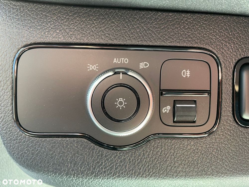 Mercedes-Benz Sprinter 317 CDI skrzynia Automat Reflektory LED - 11