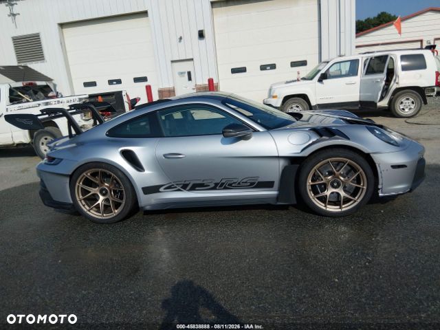 Porsche 911 - 8