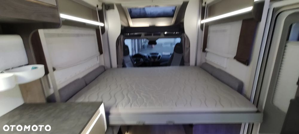 Ford Chausson 640 - 14