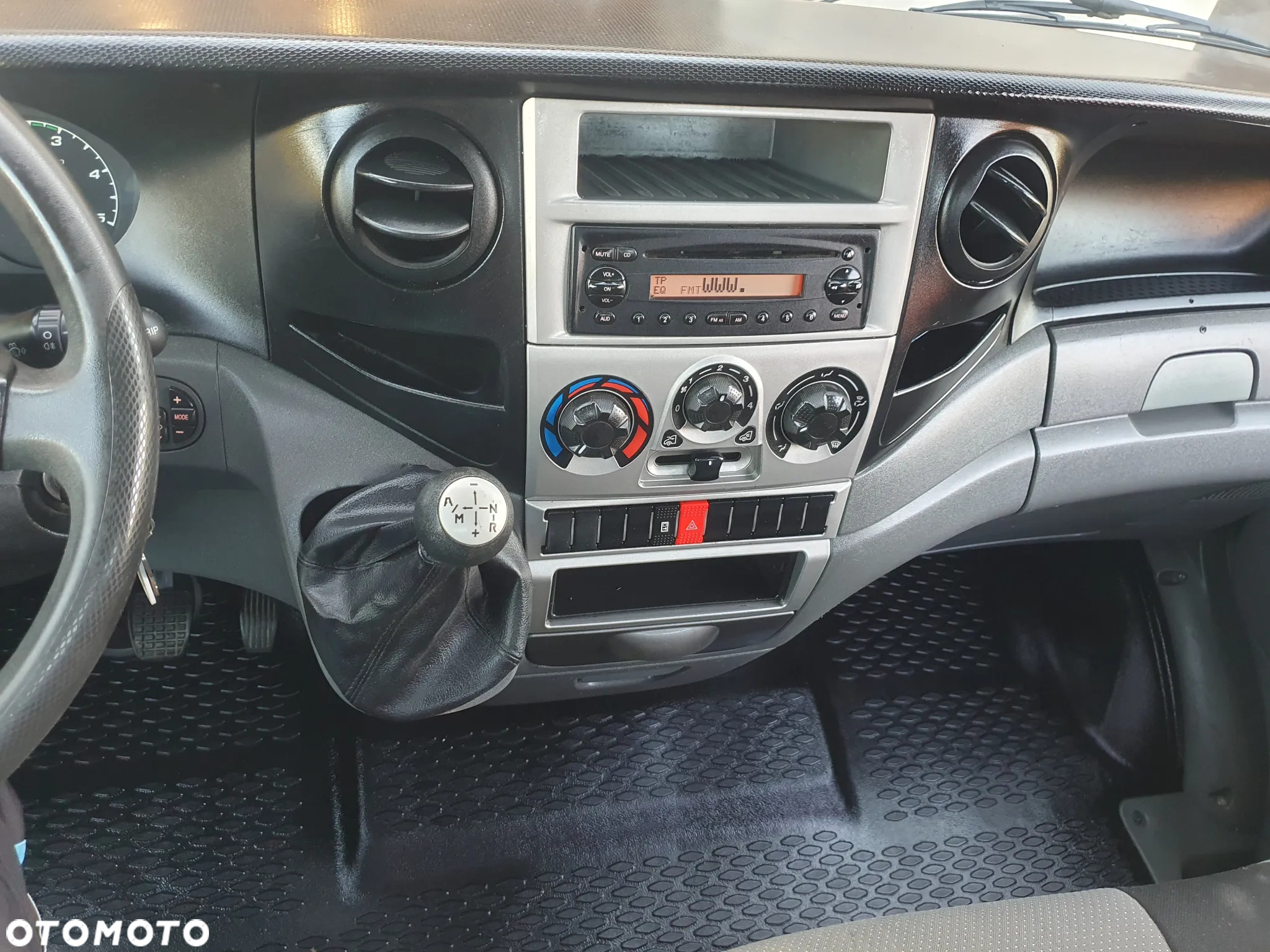 Iveco DAILY LWB - 26