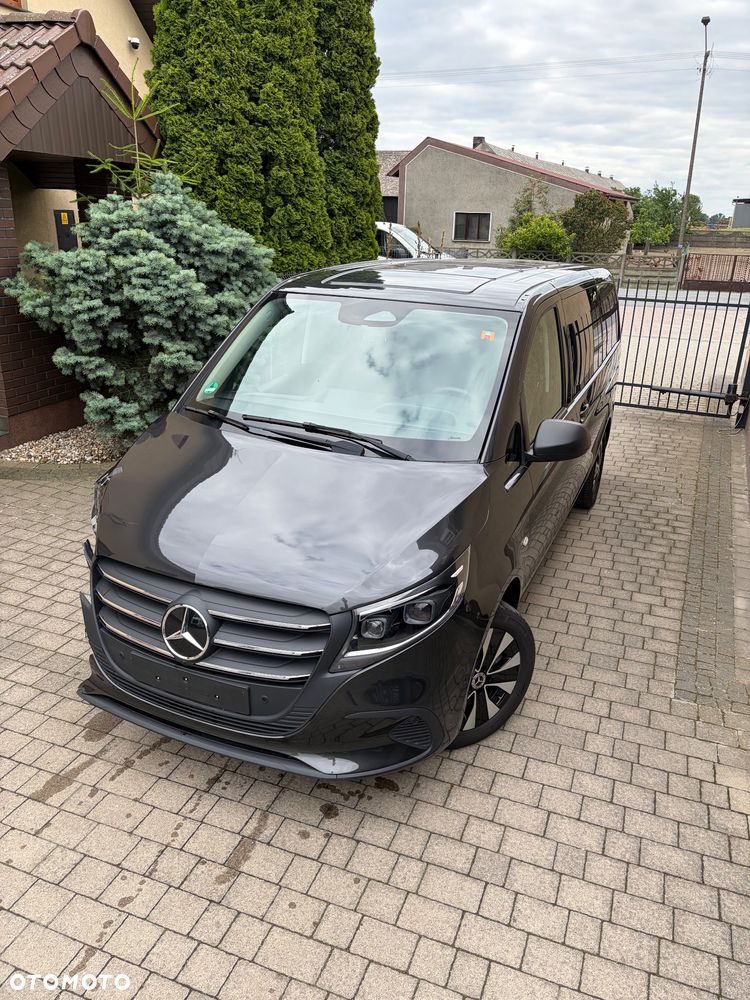 Mercedes-Benz Vito - 2