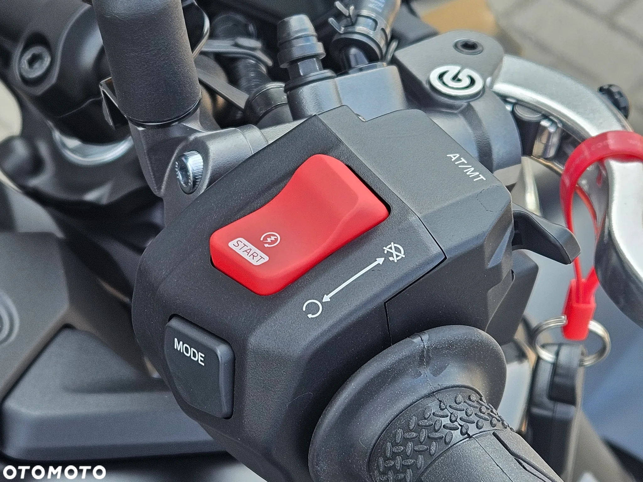 Yamaha MT - 6