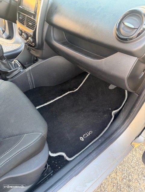 Renault Clio Sport Tourer Energy dCi 90 Business - 9