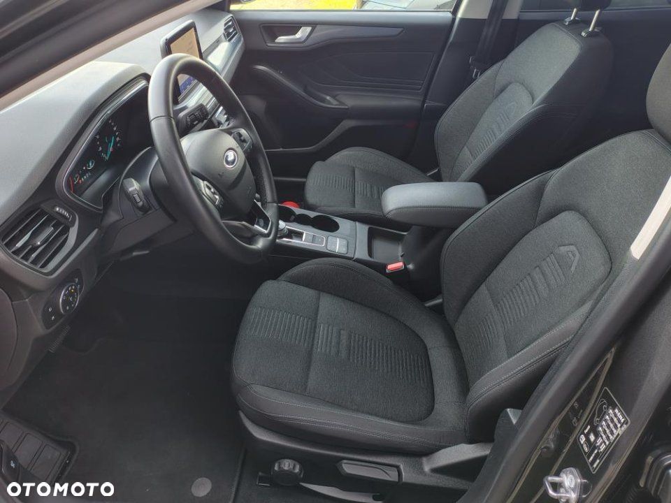 Ford Focus - 17