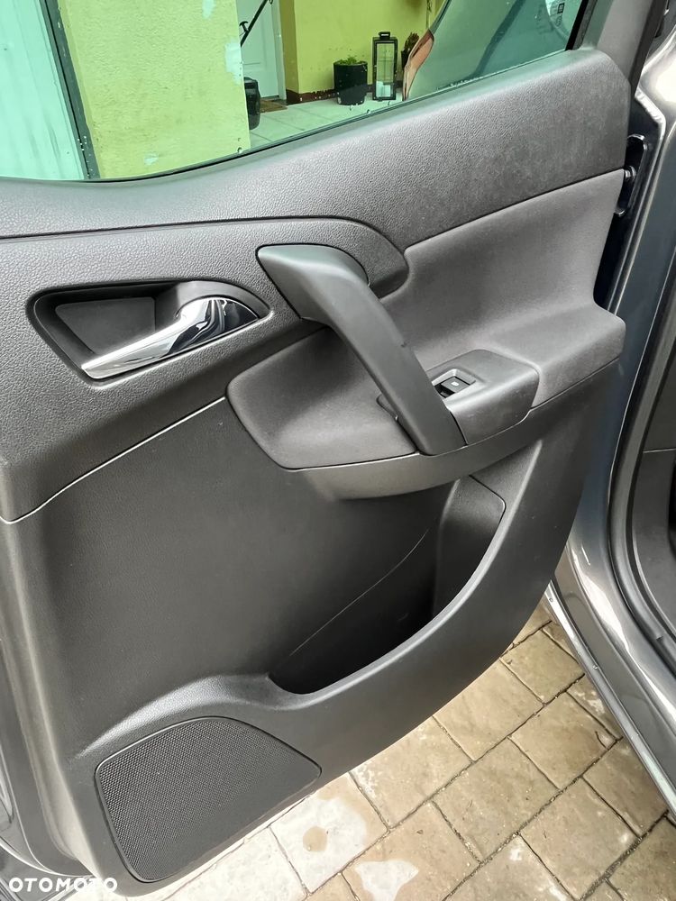Opel Meriva - 10
