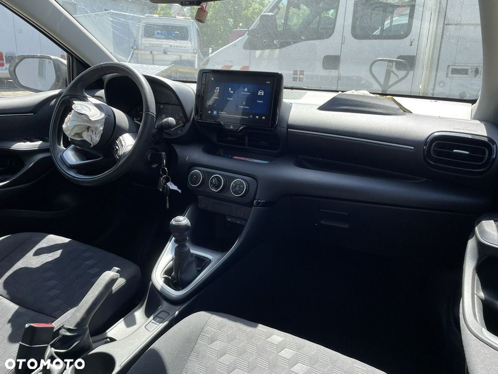 Toyota Yaris - 20
