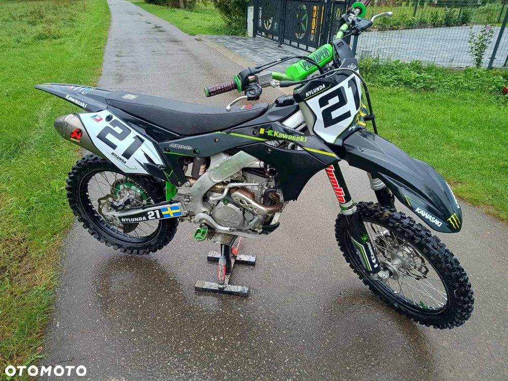 Kawasaki KX - 3