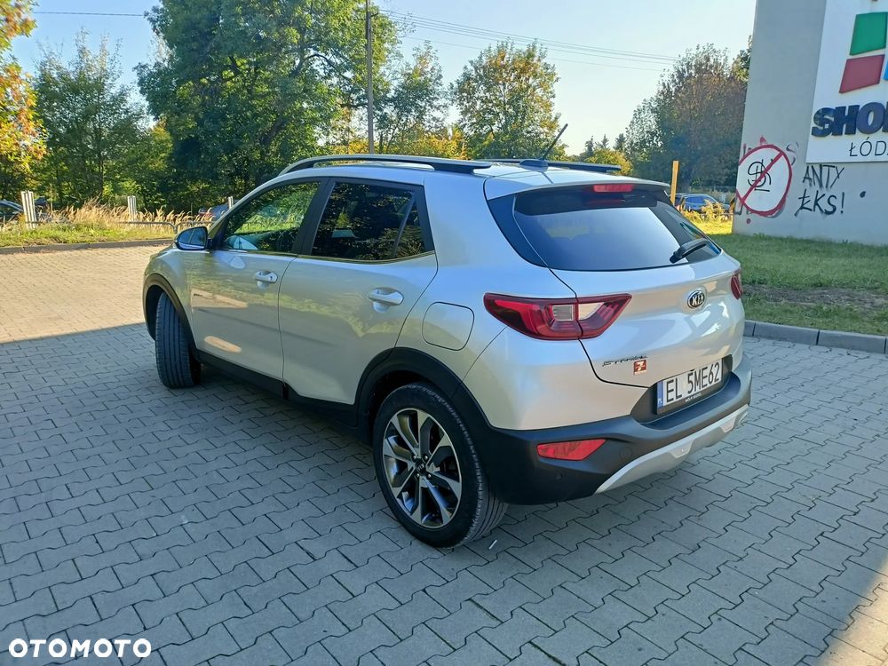 Kia Stonic 1.4 L - 7