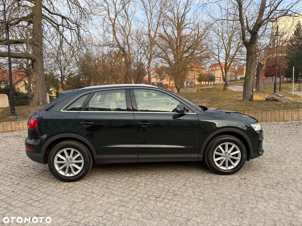 Audi Q3 2.0 TDI sport - 32