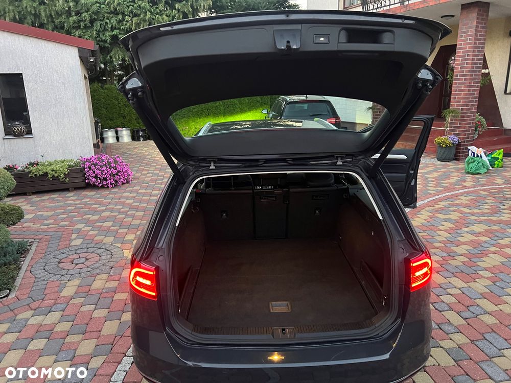 Volkswagen Passat 2.0 TDI BMT Highline DSG - 9