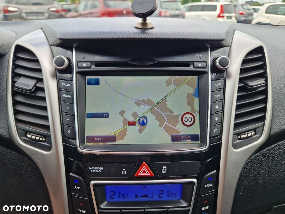 Hyundai i30 1.6 CRDi Premium - 12
