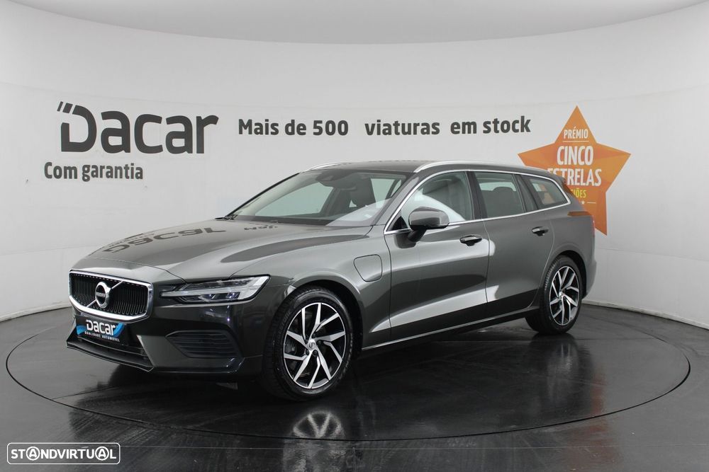 Volvo V60 2.0 T8 AWD TE Momentum Plus - 4