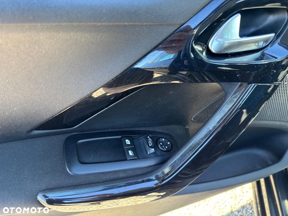 Peugeot 208 95 VTI Active - 20