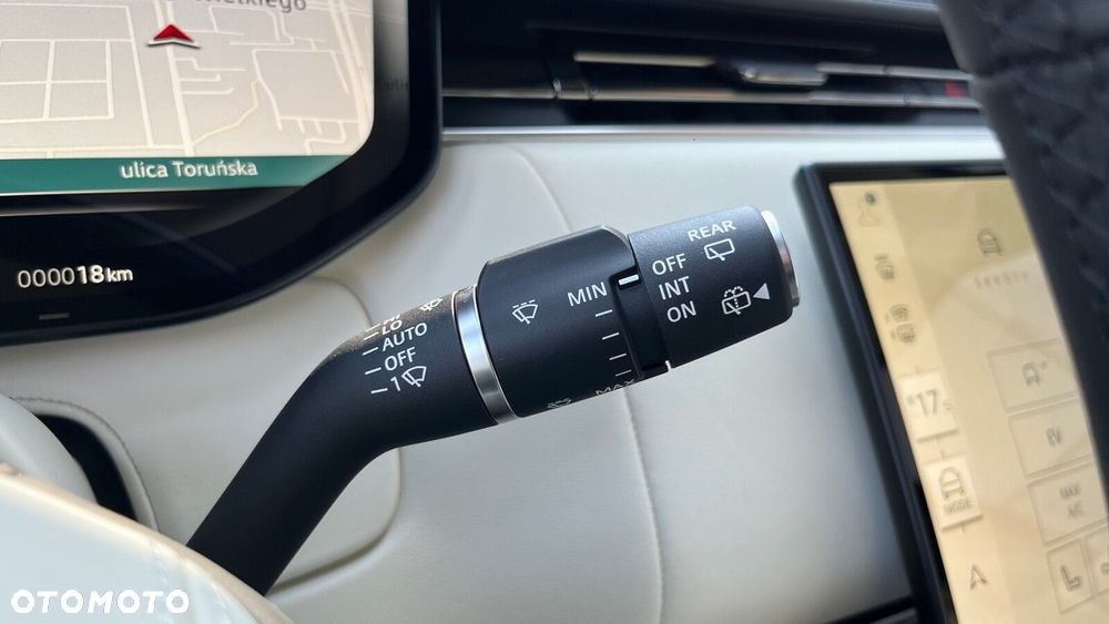 Land Rover Range Rover - 16