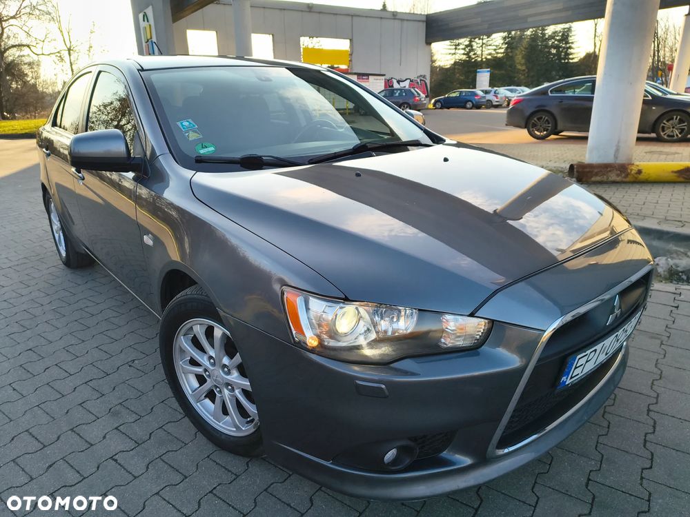 Mitsubishi Lancer - 17