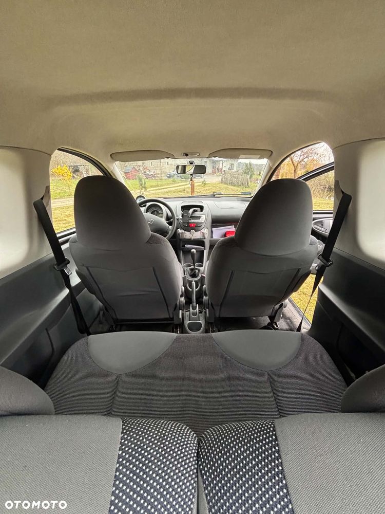 Peugeot 107 - 6