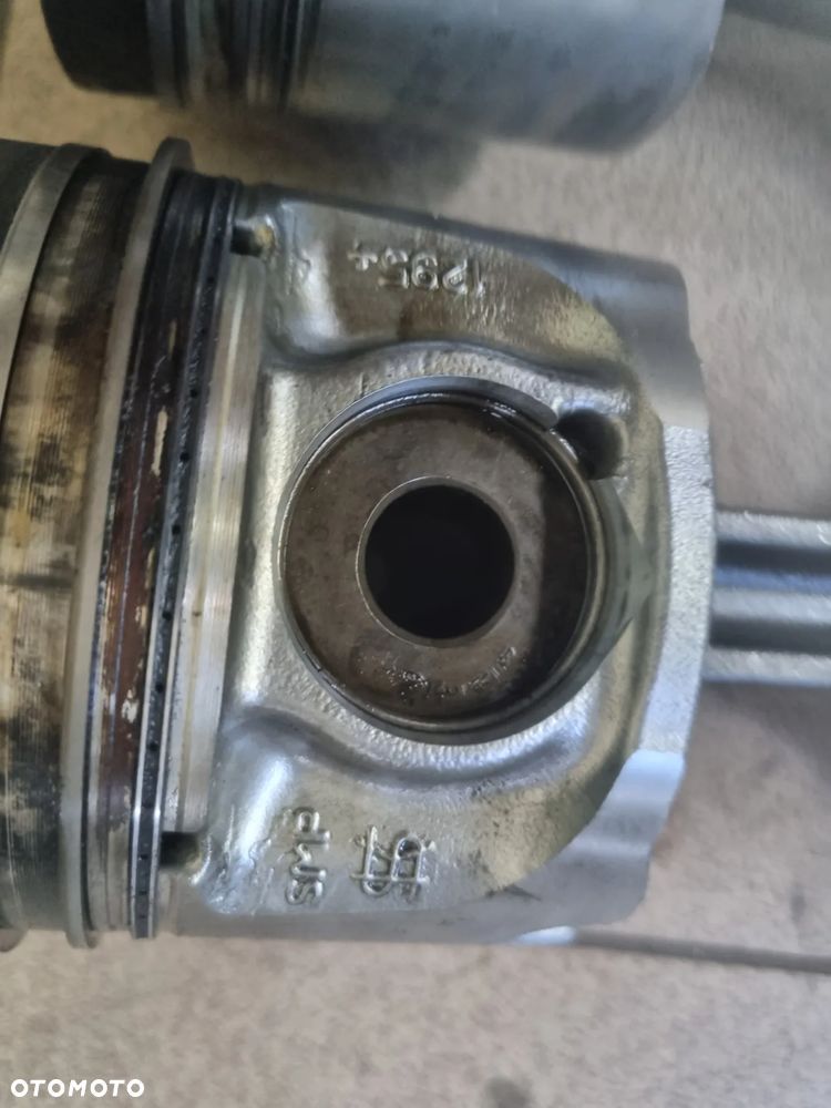 TŁOK KORBOWÓD TRAFIC VIVARO MASTER MOVANO 2.5 DCI G9U 06-14r. EURO 4 - 3